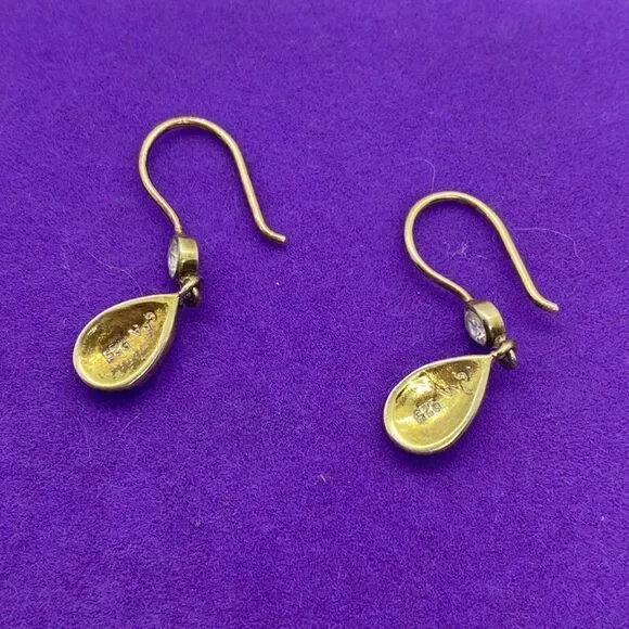 💛 925 Gold Plated Crystal Drop Earrings - Picture 3 of 3